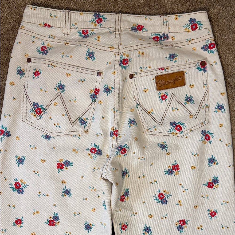 Billabong X Wrangler She's Cheeky High Rise Floral Jeans Size 27 - Picture 4 of 9
